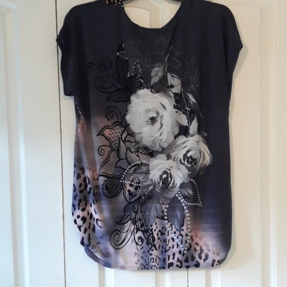 Top - Picture 5 of 5